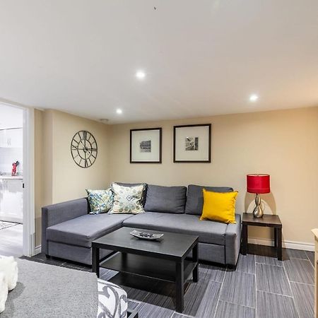 Newly Renovated - Cozy 1Br Apt With Netflix - Prime Location Toronto Exterior photo